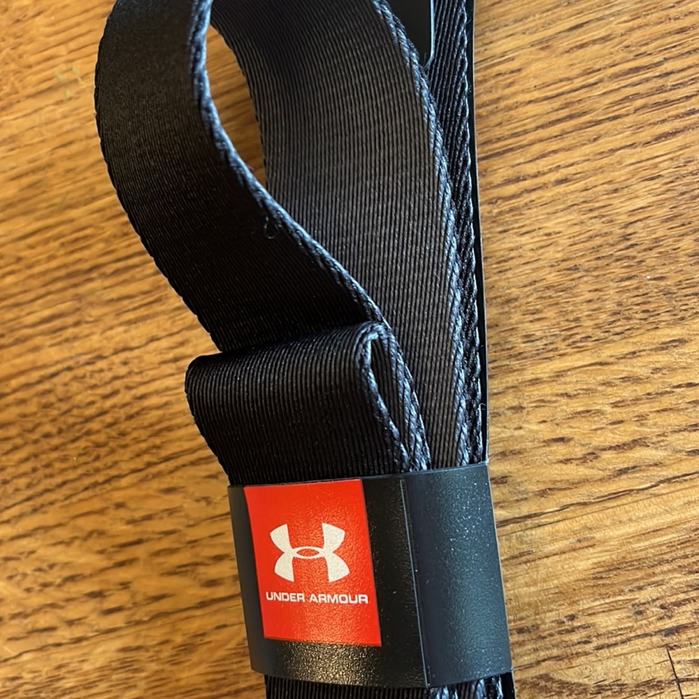 Under Armour Men’s belt NWT